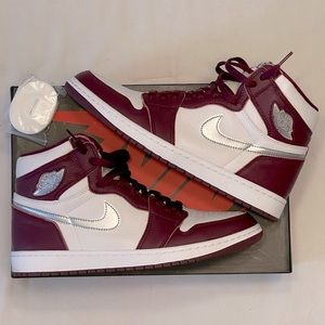 NIKE Air Jordan 1 Retro High OG Men’s Size 11 Bordeaux/Met. Silver/White